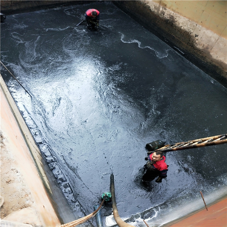 桃江废水池清理